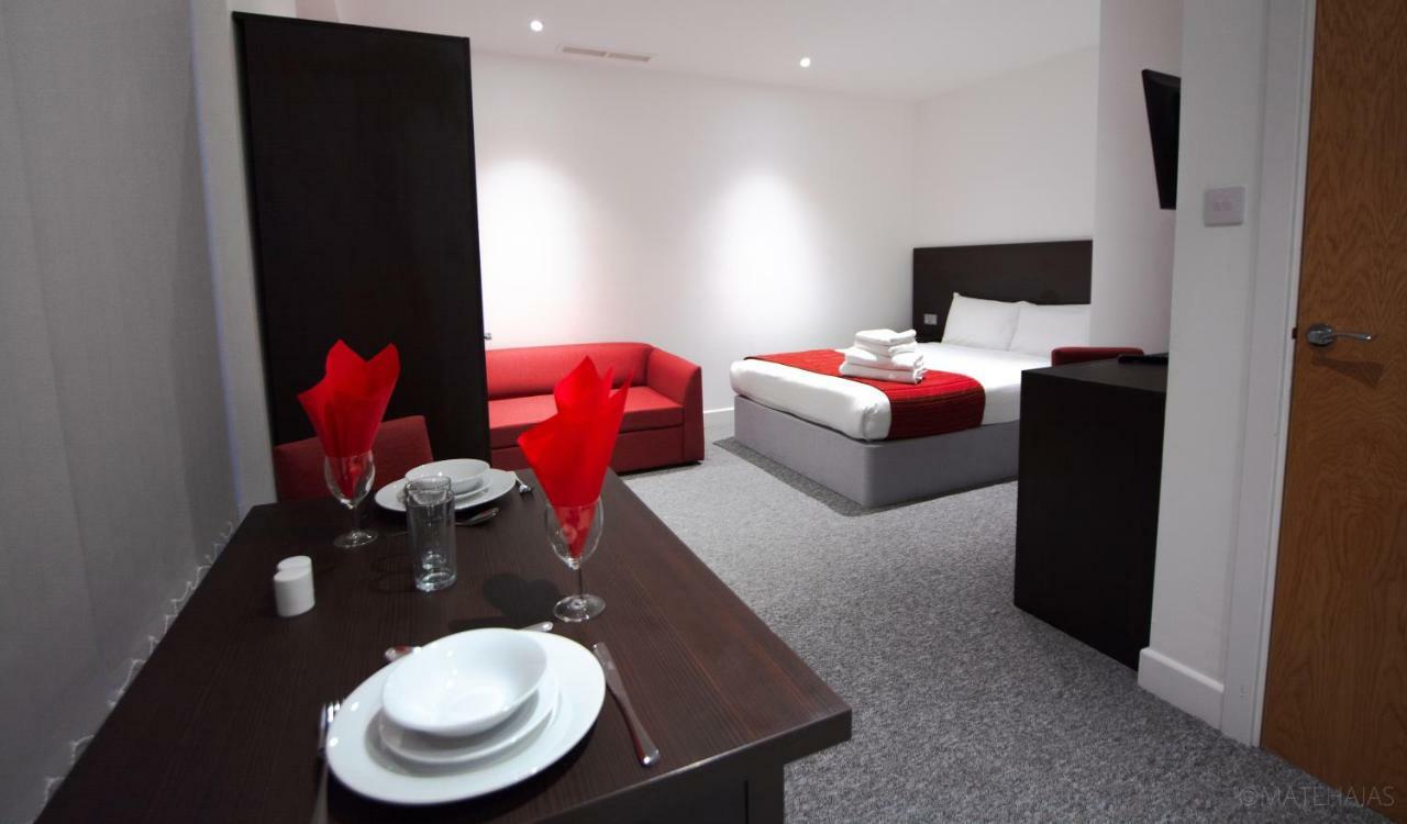 Somerville Apartments London Heathrow Hillingdon Ngoại thất bức ảnh