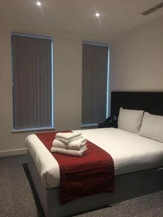 Somerville Apartments London Heathrow Hillingdon Ngoại thất bức ảnh